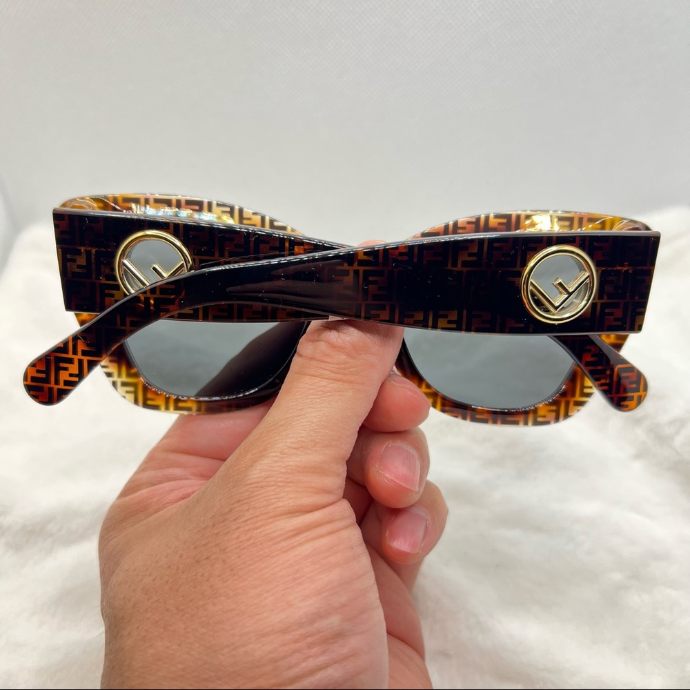 Fendi Sunglasses New Authentic Cat-eye Logo - Picture 6 of 9
